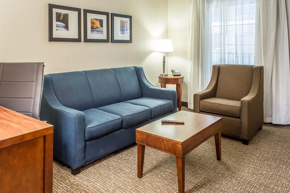 Comfort Suites Near Potomac Mills Woodbridge Exteriér fotografie