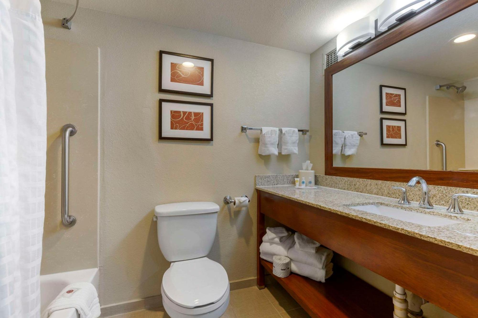 Comfort Suites Near Potomac Mills Woodbridge Exteriér fotografie