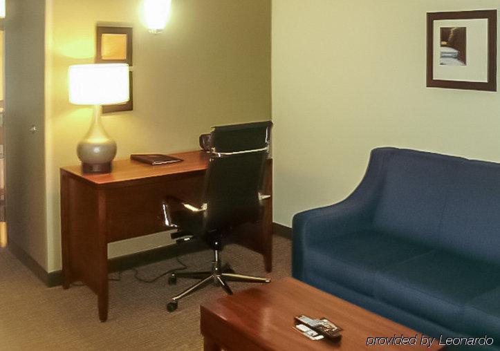 Comfort Suites Near Potomac Mills Woodbridge Exteriér fotografie