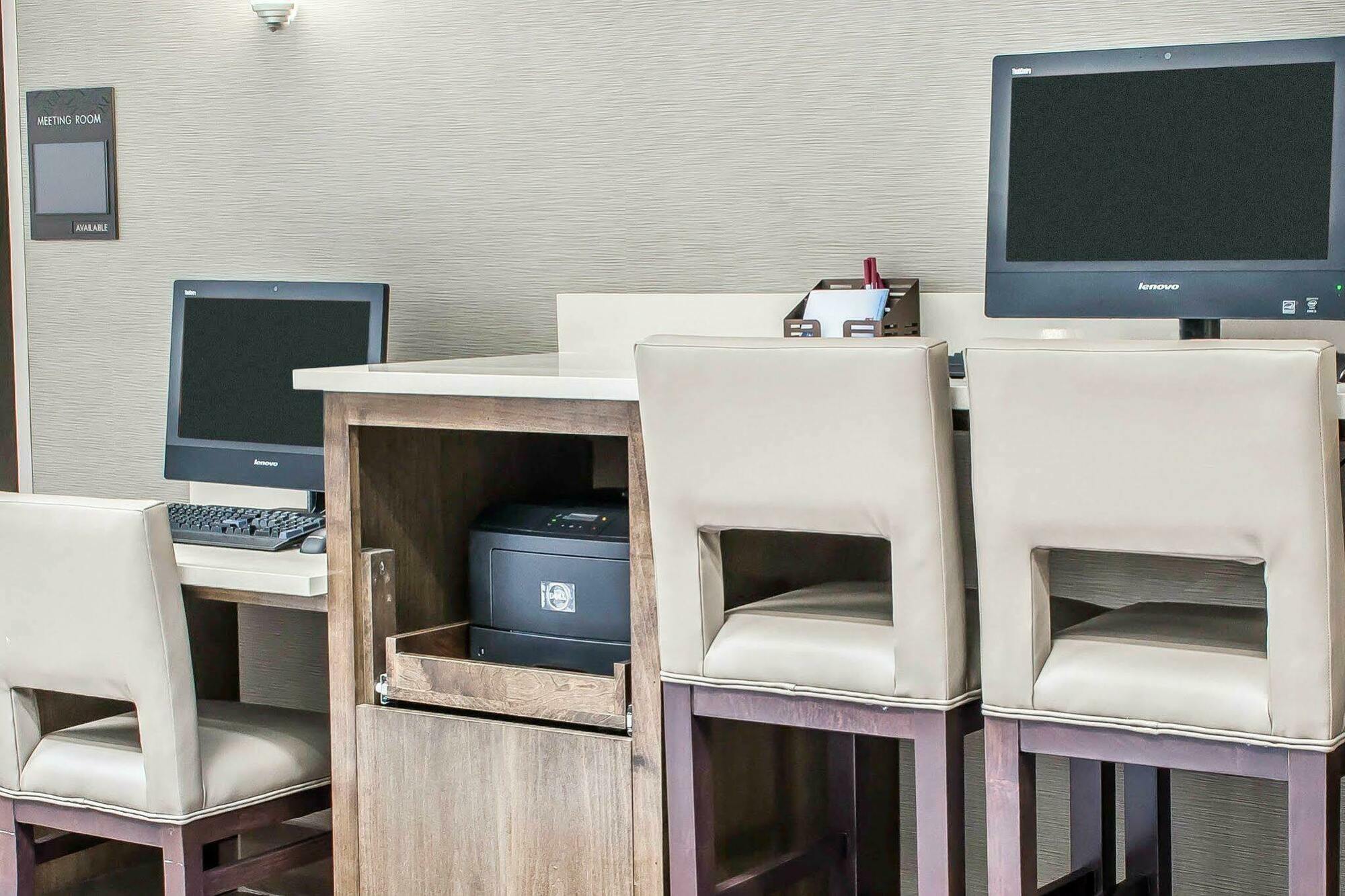 Comfort Suites Near Potomac Mills Woodbridge Exteriér fotografie